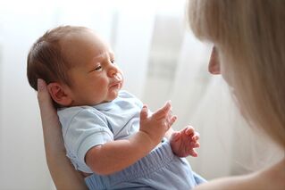 Un bebé recién nacido puede estar infectado con el VPH